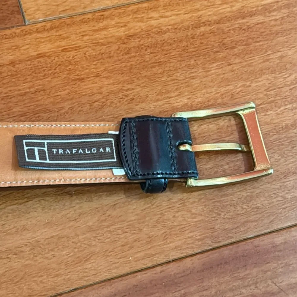 TRAFALGAR Hand Polished Cortina Leather Dress Belt Men's 42 104‎ Black